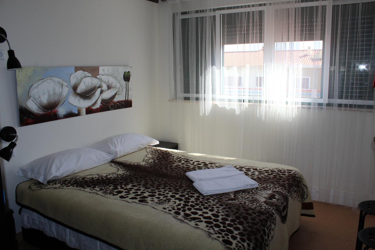 Hostel Casa Lucas Charneca  Zewnętrze zdjęcie